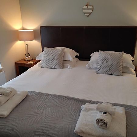 The Bath House Apartments - Free 1St Breakfast - Free Parking ภายนอก รูปภาพ